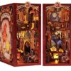 TQVLNMCR Kit Angolo Libri, Kit Fai da Te for Angolo Libri in Miniatura for casa delle Bambole for Adulti, Puzzle 3D, fermalibri in Legno, Decorazione for Inserto libreria, Regalo(G Flame Common Room)