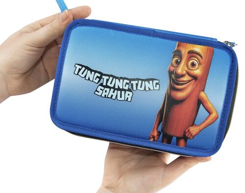 BRAINROT - Astuccio Scuola Ufficiale Brainrot, Astuccio 3 Scomparti con Forbici, Pennarelli, Matite Colorate, Penne, Temperino, Righello e Gomma, Interno Foderato, 20x13hx7 cm