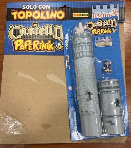 Castello di Paperinik uscita 3 torri e Rockerduck Topolino gadget Disney blister originale