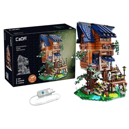 CaDA Four Seasons Story Tree House Set di Costruzioni, 1155 Pezzi, Casa sull'Albero con Tetto Blu, Dettagli Naturali e Accessori