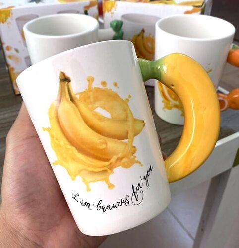 DECRZPB Tazza da caffè in ceramica Tazza da tè alla banana Tazza da caffè in ceramica Tazza da colazione al latte Regalo per ufficio e casa